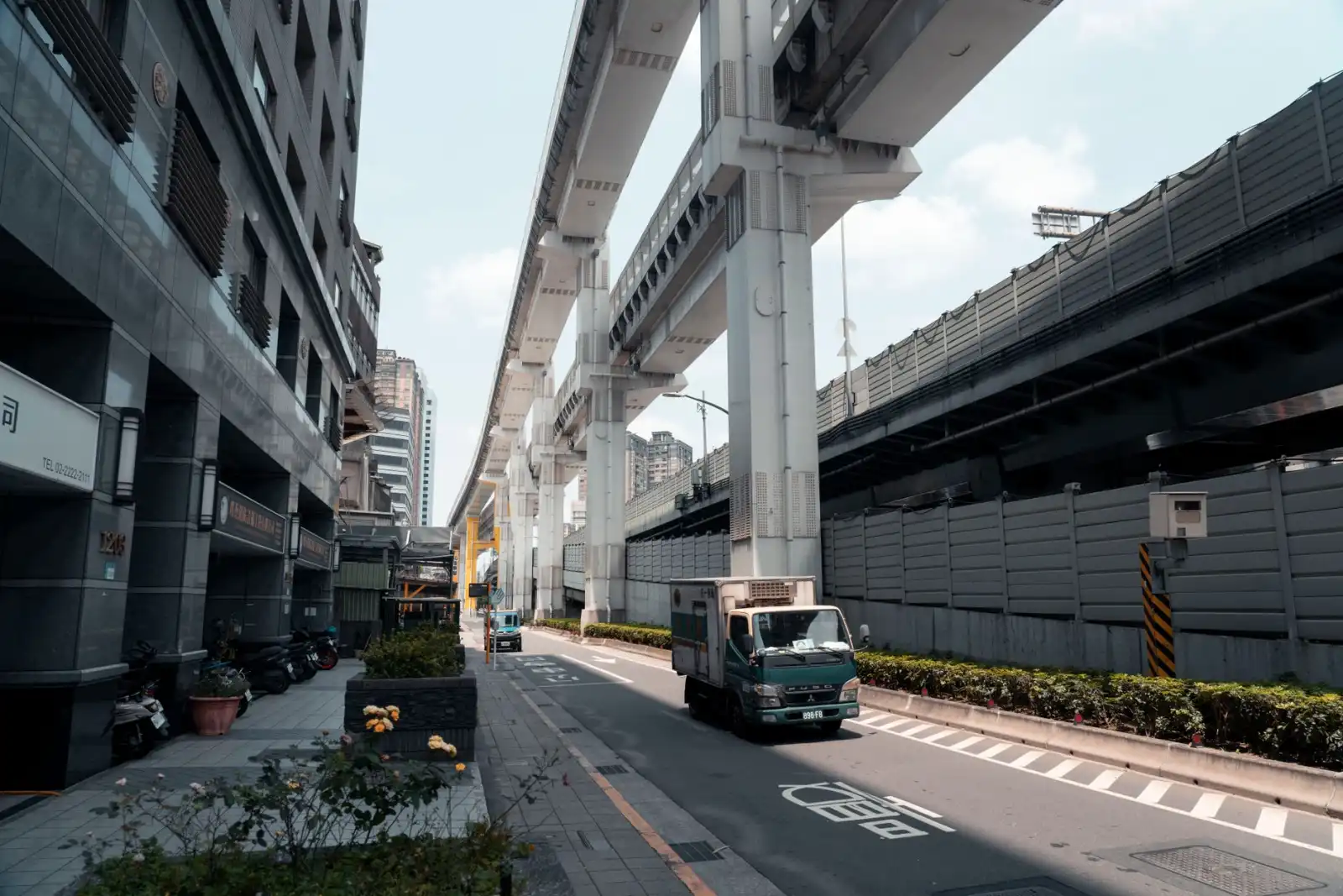 2025年湖北洒水车市场保有量增长与环卫作业模式变革分析正文配图 1